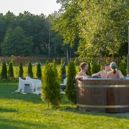 Uroczysko Nad Sauna & Balia بيت للعطل *