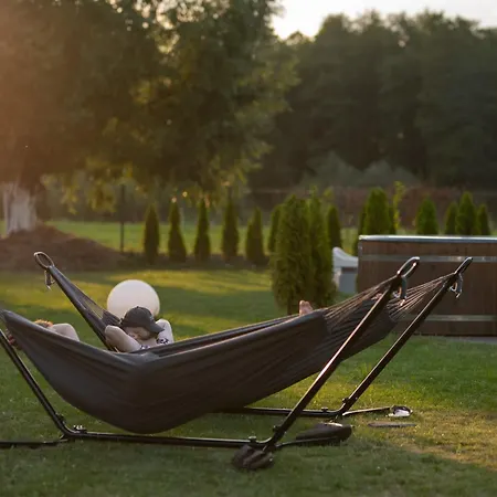 بيت للعطل Uroczysko Nad Sauna & Balia Pilica