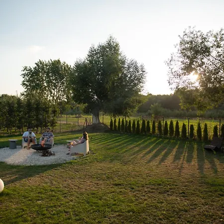 Uroczysko Nad Sauna & Balia بيت للعطل